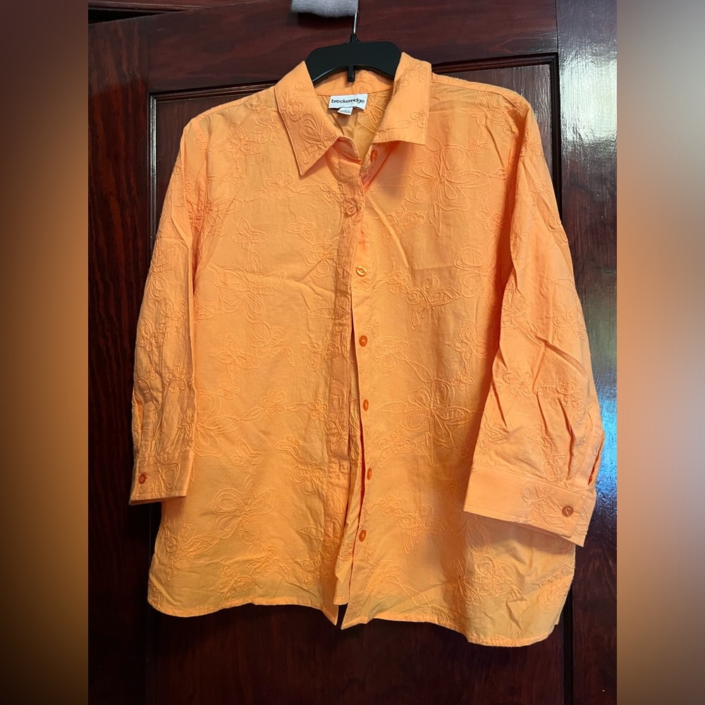 Top size large, orange